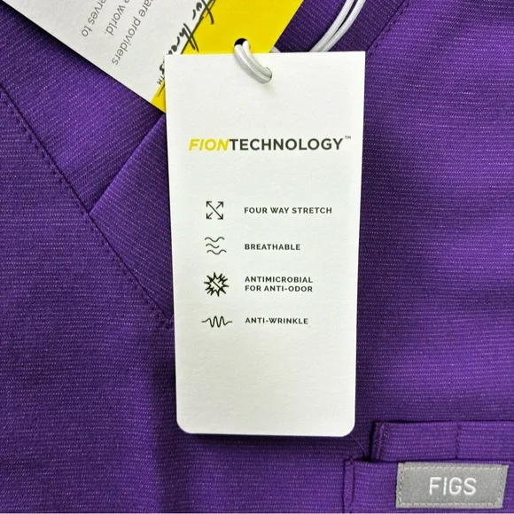 NWT Figs Leon Two Pocket Scrubs Top Mens Size Small Ultra Violet FM1500 - Picture 7 of 16